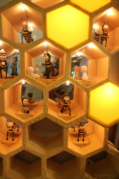 Bees Mystery at Beirut Souks